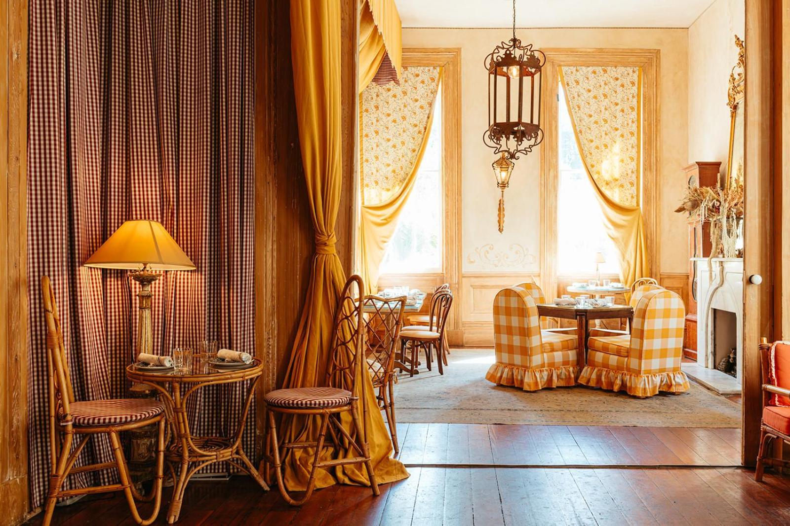 Peter And Paul, An Ash Hotel New Orleans