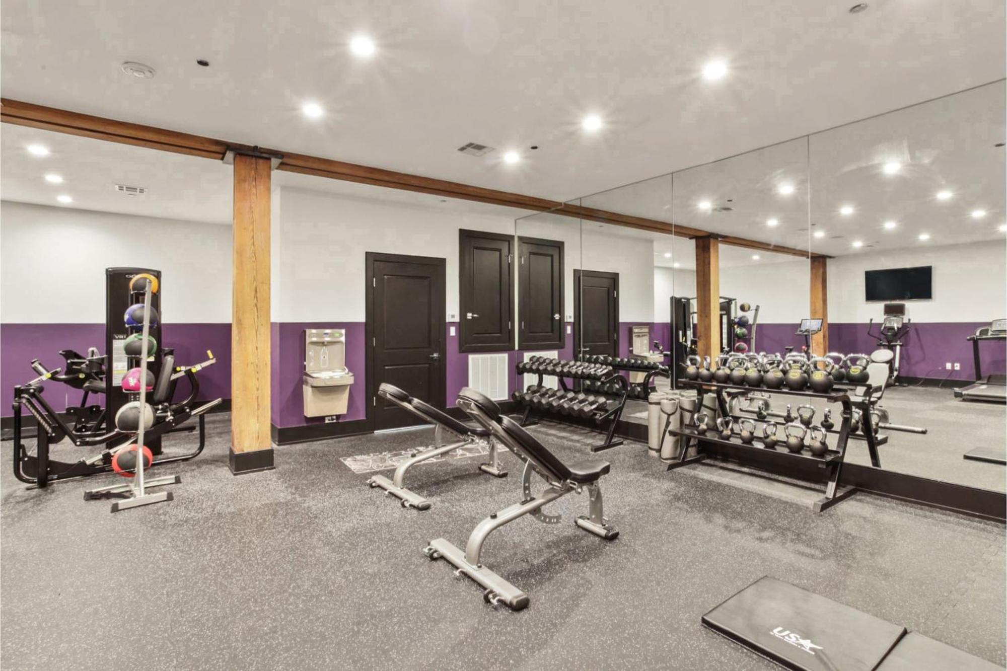 Spacious 2br Downtown Walk To Superdome French Quarter New Orleans