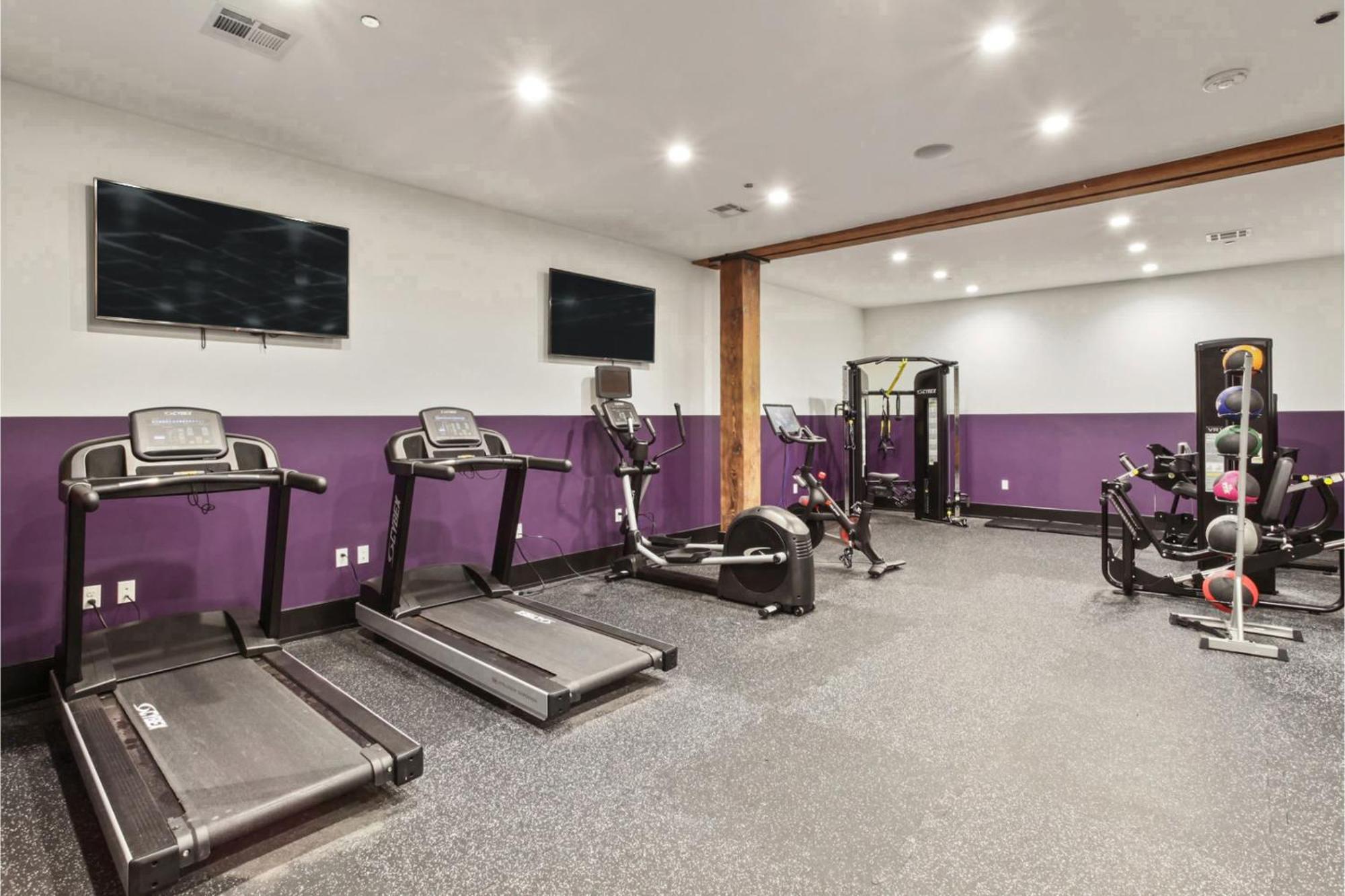 Hotel Spacious 2br Downtown Walk To Superdome French Quarter *