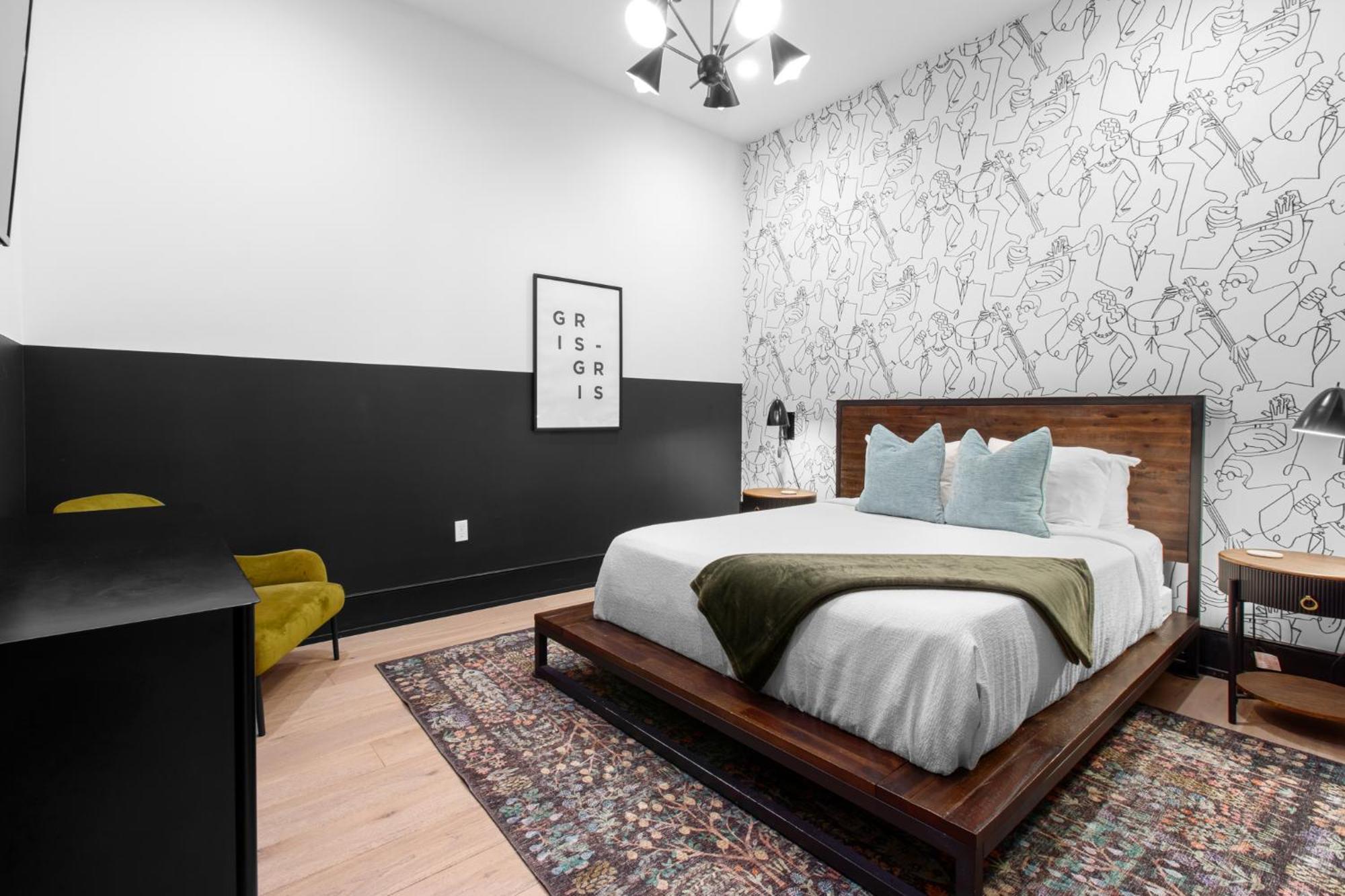 Spacious 2br Downtown Walk To Superdome French Quarter