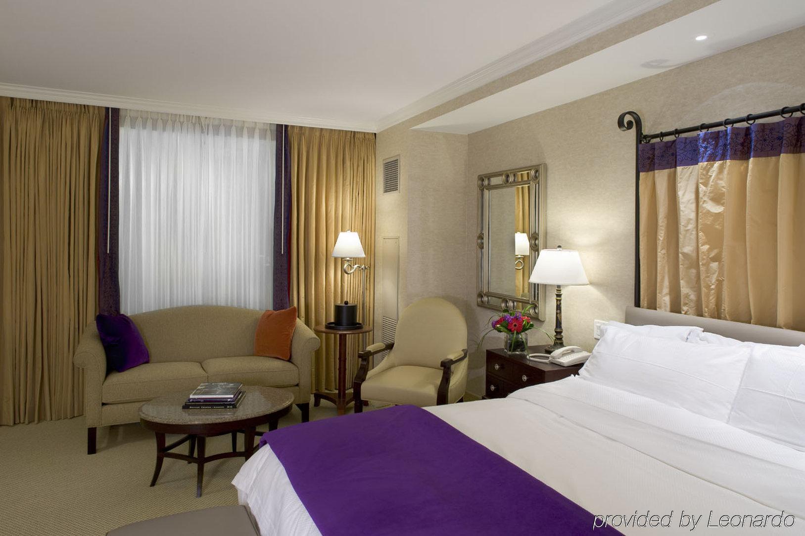 Hotel Caesars