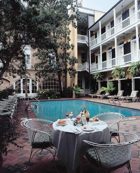Holiday French Quarter-chateau Lemoyne By Ihg