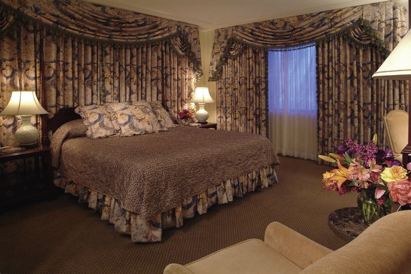 Monteleone Hotel 4*