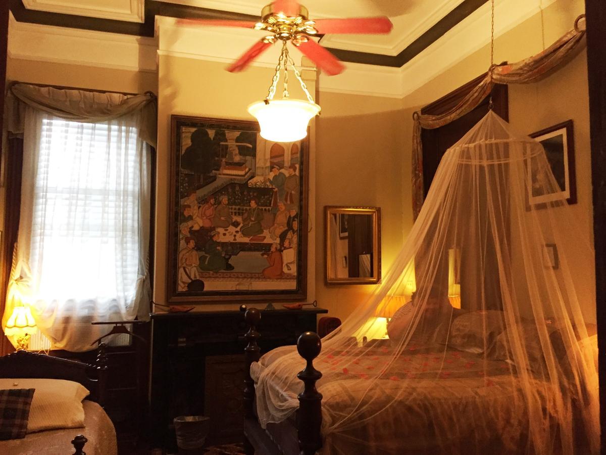 1870 Banana Courtyard French Quarter 3* New Orleans
