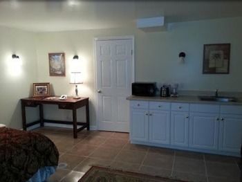 The Magnolia Mansion Hotel 4*