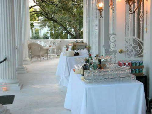 The Magnolia Mansion