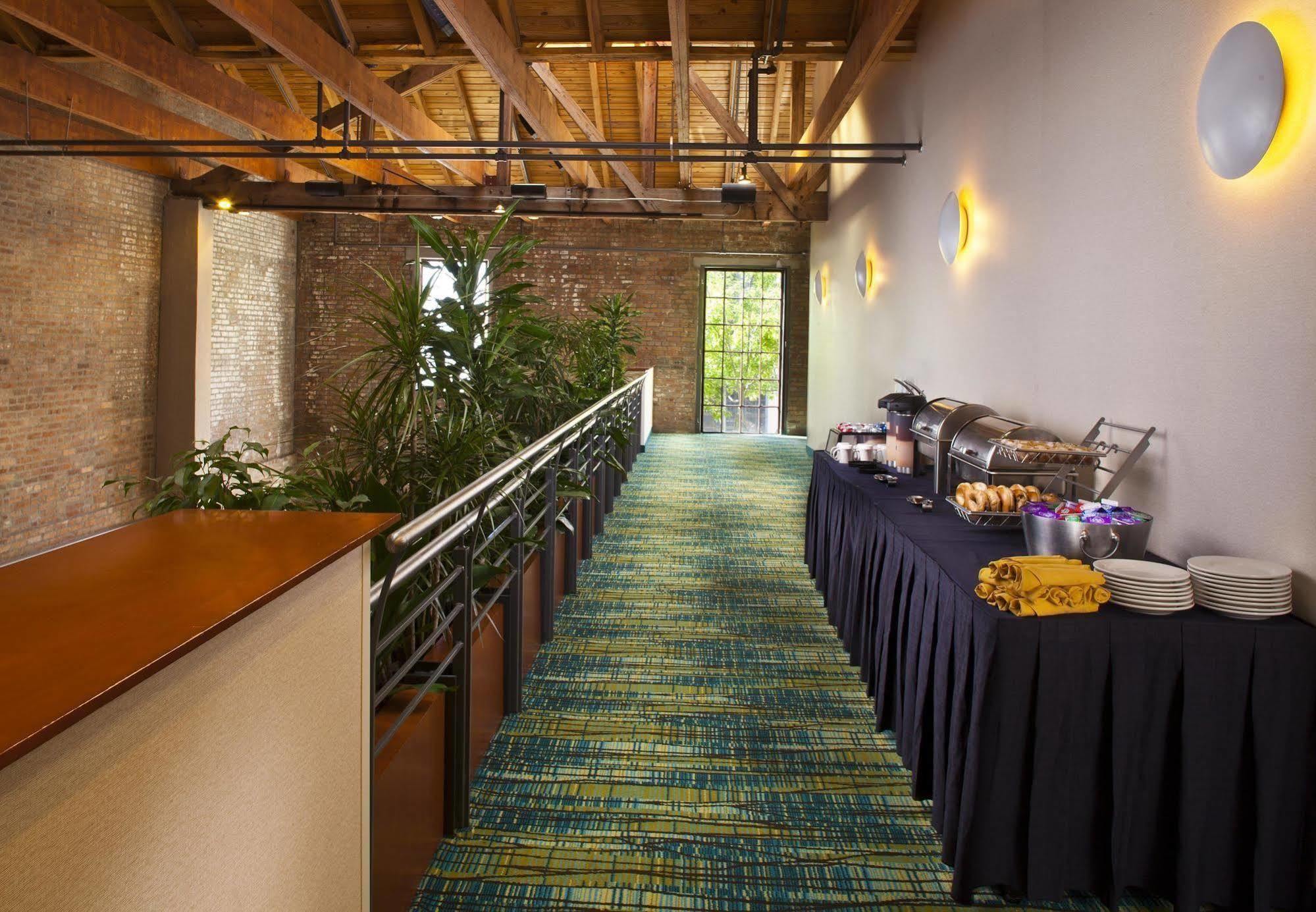 Springhill By Marriott Warehouse Arts District Hotel New Orleans