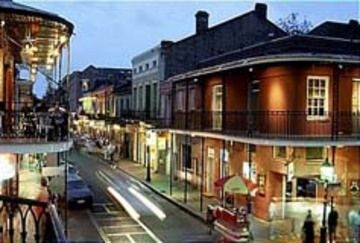 Holiday French Quarter-chateau Lemoyne By Ihg Hotel