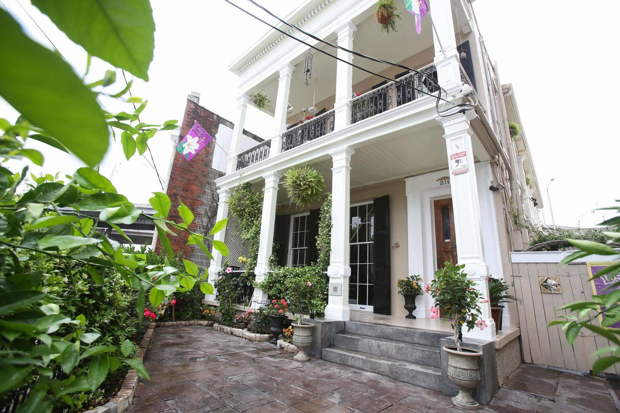 Fleur De Lis Mansion
