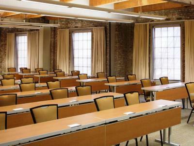 Hotel Springhill By Marriott Warehouse Arts District 3*
