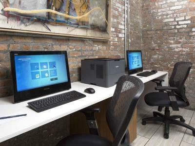 Hotel Springhill By Marriott Warehouse Arts District 3*