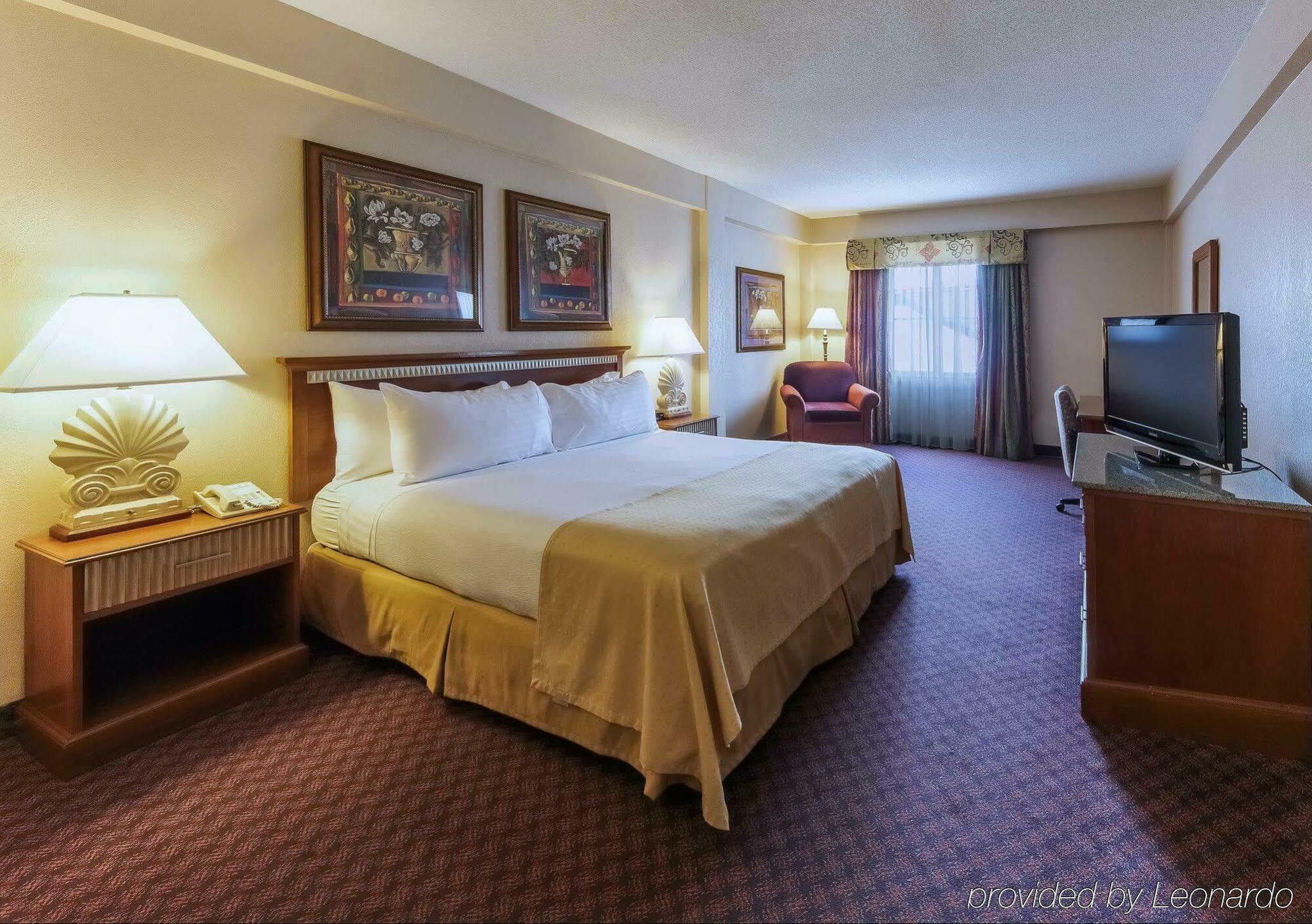Holiday French Quarter-chateau Lemoyne By Ihg New Orleans