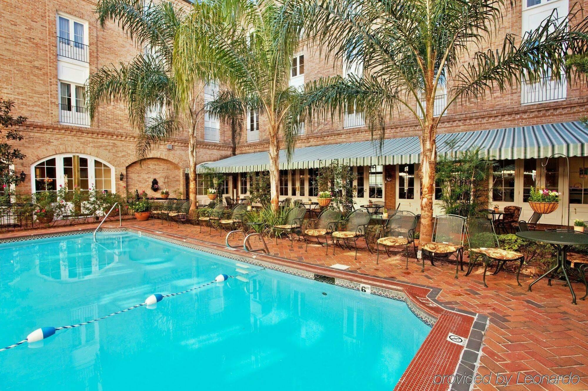 Holiday French Quarter-chateau Lemoyne By Ihg Hotel