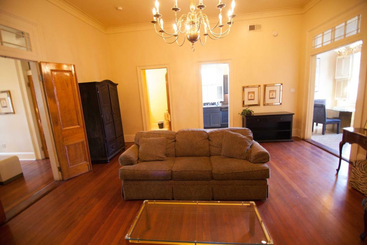 The Courtyards French Quarter Guest house