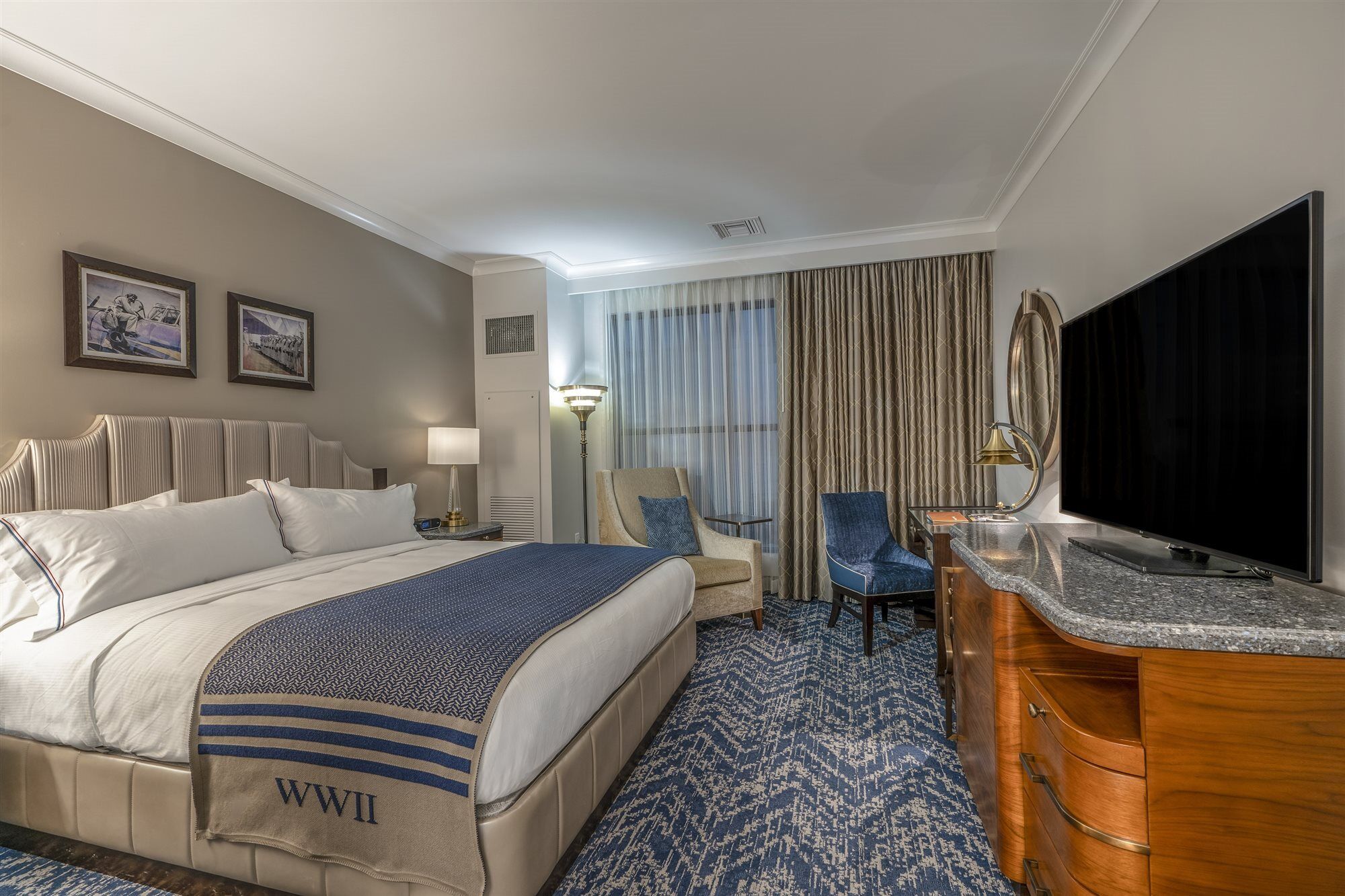Hotel The Higgins New Orleans, Curio Collection By Hilton 4*