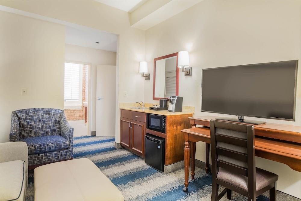 The Mercantile Hotel