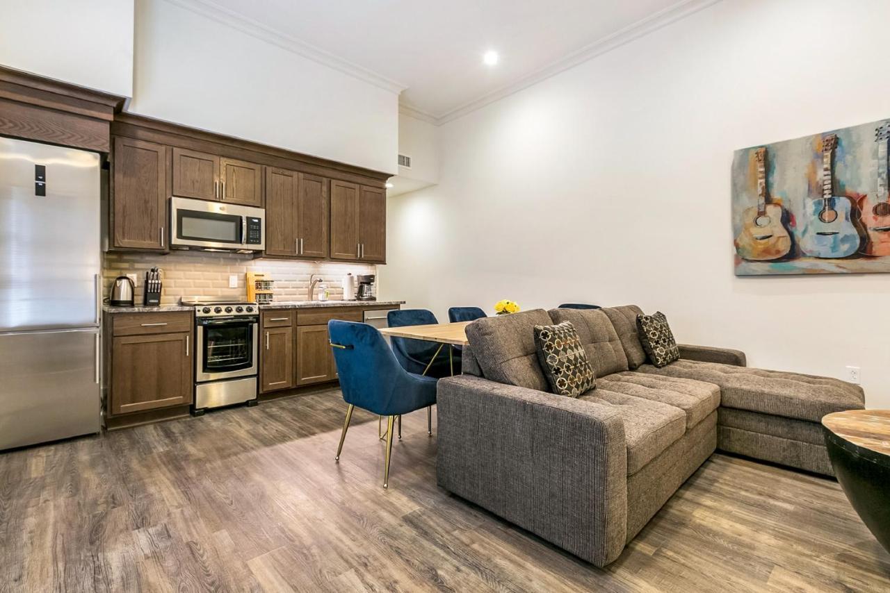 1 And 2 Bedroom Private Steps Away From French Quarter 5*