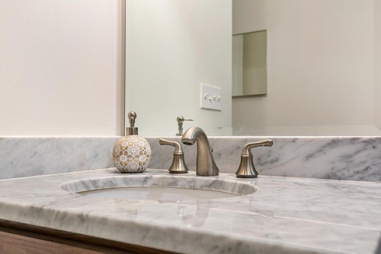 Aparthotel 1 And 2 Bedroom Private Steps Away From French Quarter 5*