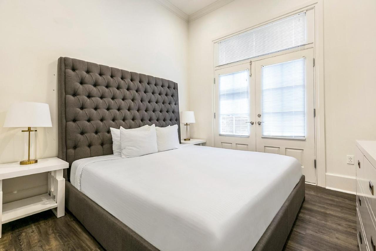 Aparthotel 1 And 2 Bedroom Private Steps Away From French Quarter New Orleans
