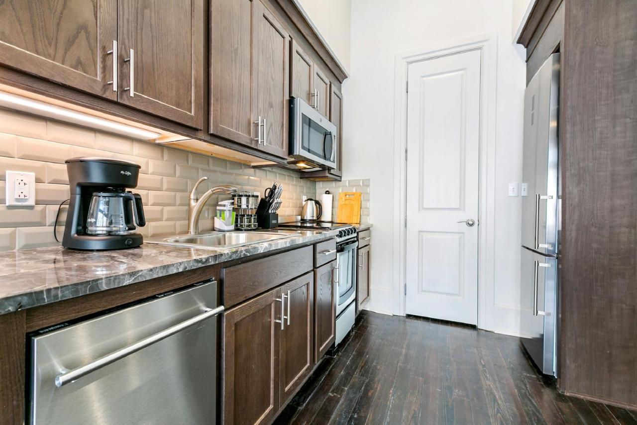 Aparthotel 1 And 2 Bedroom Private Steps Away From French Quarter 5*